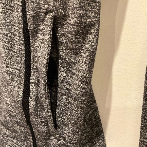 Lululemon Gray Zip-Up Jacket - Picture 6 of 7